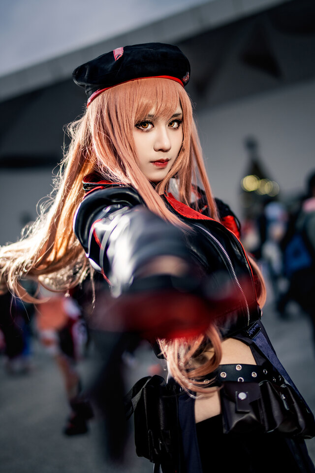 Nao化身“战场女神”!胜利女神妮姬·拉毗COS惊艳亮相FF44 Nao化身“战场女神”!胜利女神妮姬·拉毗COS惊艳亮相FF44