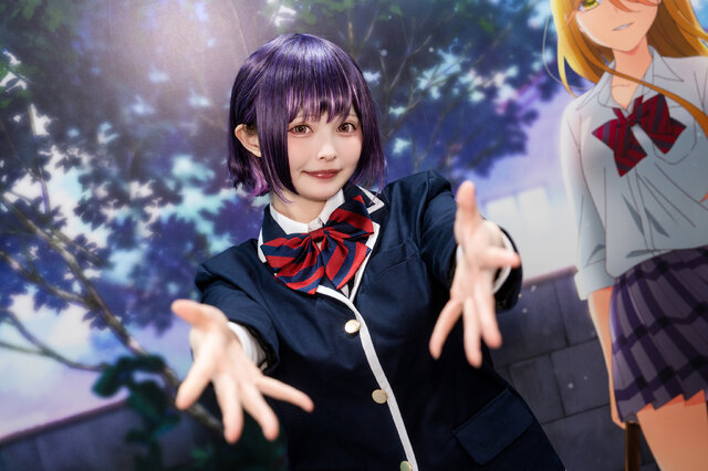 可爱又性感的美少女降临：Coser Suzuran化身甜美的石原紫