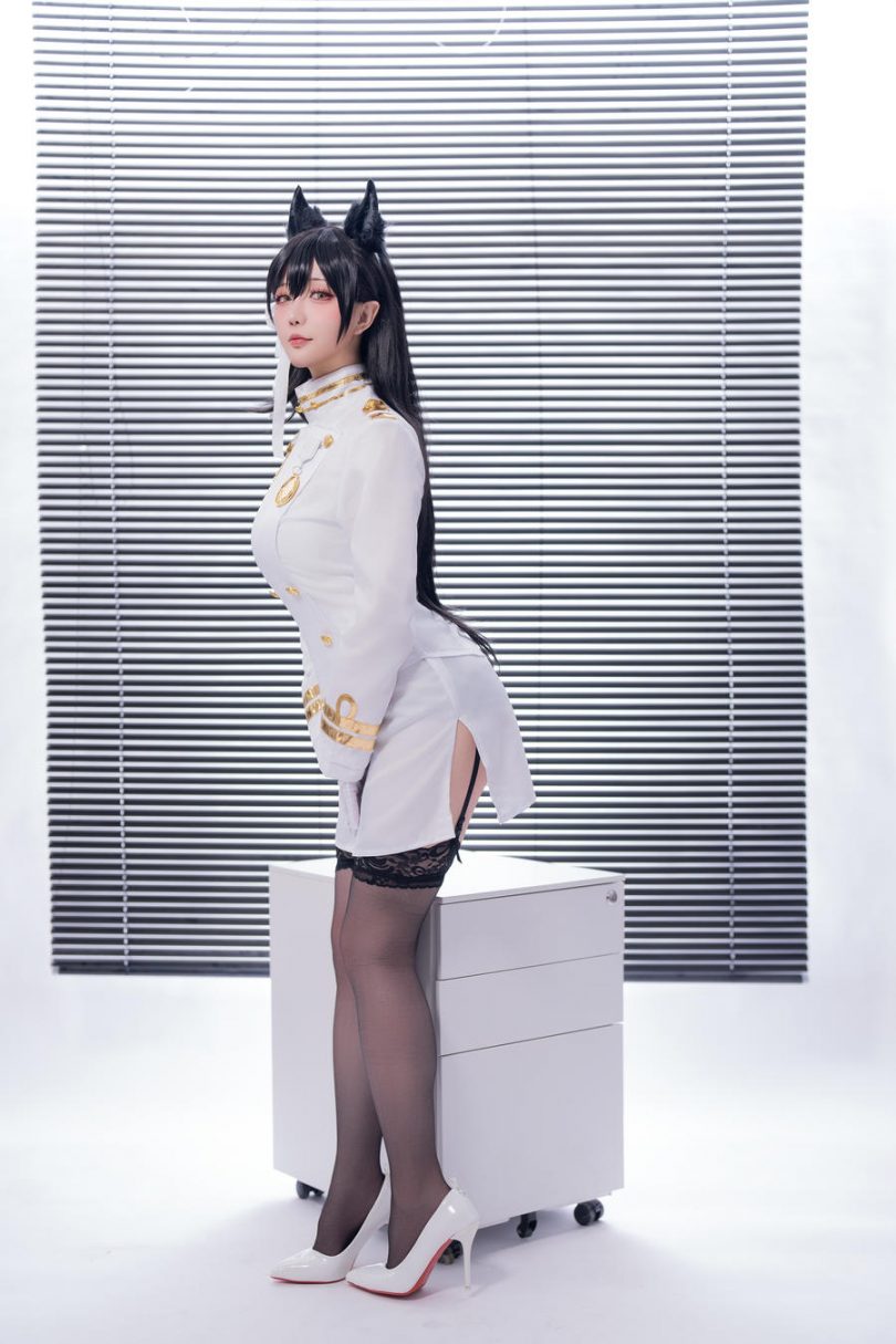 星之迟迟cos爱宕|星之迟迟_碧蓝航线·爱宕cos作品[38P-183MB]