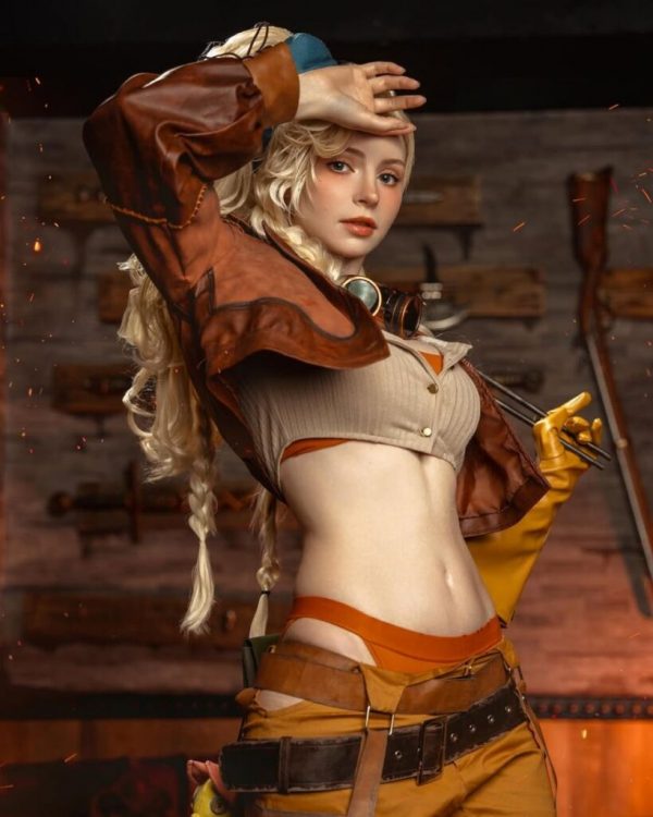 PeachMilky杰玛COS：演绎怪物猎人铁匠大姐姐的性感魅力