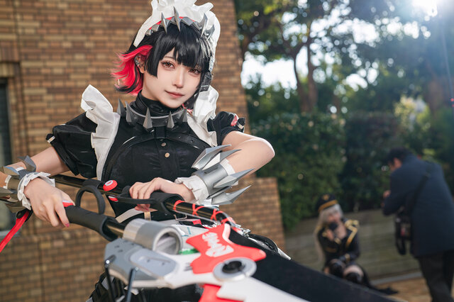 冰冷女仆的完美化身:绫濑亚子cos艾莲·乔亮相池袋阳光城 冰冷女仆的完美化身:绫濑亚子cos艾莲·乔亮相池袋阳光城