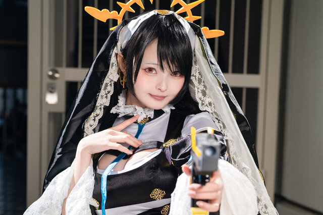 圣洁与性感并存：Suzuran蔚蓝档案·若叶日向cos惊艳亮相