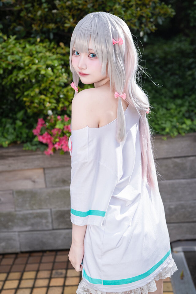 有本猫《埃罗芒阿老师》和泉纱雾COS,软萌炸裂池袋阳光城! 有本猫《埃罗芒阿老师》和泉纱雾COS,软萌炸裂池袋阳光城!