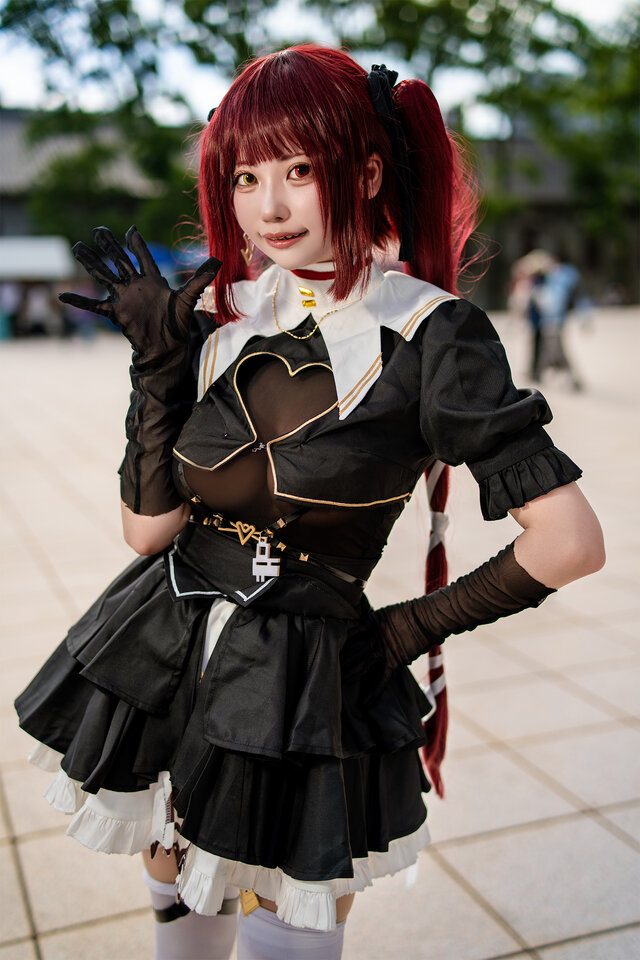 性感船长现身台北!花村雾宝钟玛琳cos引爆acosta全场焦点 性感船长现身台北!花村雾宝钟玛琳cos引爆acosta全场焦点