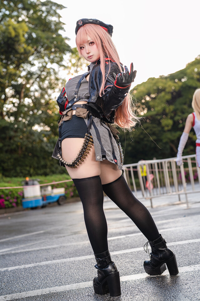 “战术核弹”降临！世界えるか的拉毗cos掀起NICONICO热潮