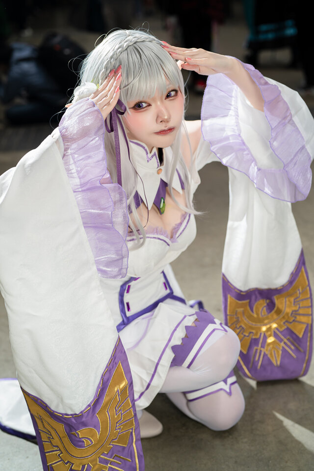 NICONICO超会议2025：水羽えと爱蜜莉雅cos的异世界魅力