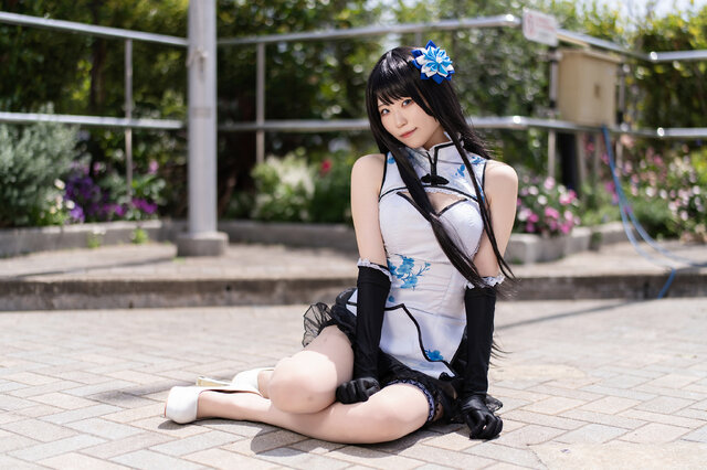 旗袍美腿与古典韵味完美融合：芮Rui艳娘幻梦谭·瓶儿COS