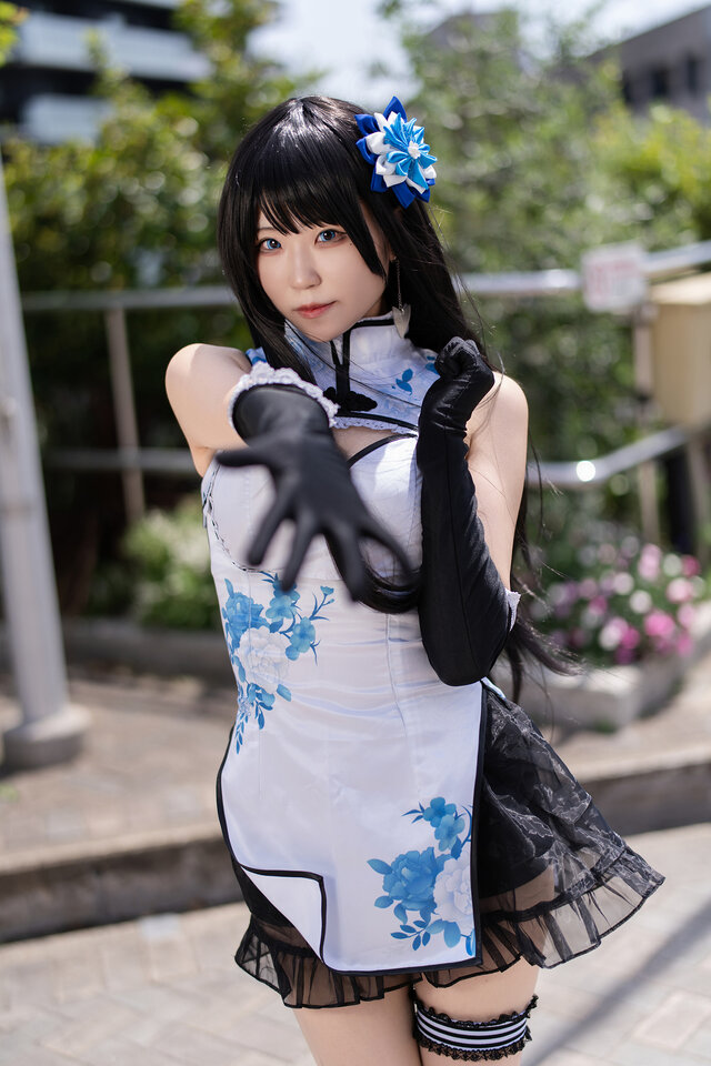 旗袍美腿与古典韵味完美融合：芮Rui艳娘幻梦谭·瓶儿COS