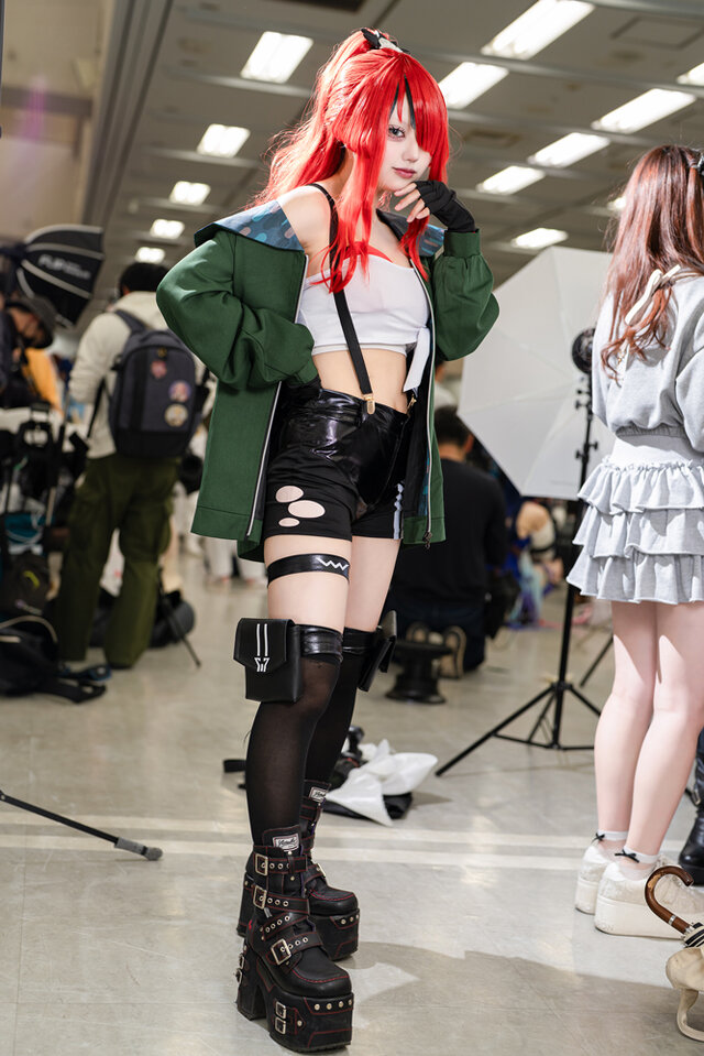 Reichima莱恩帕特森COS:带来天然呆与性感的反差萌魅力 Reichima莱恩帕特森COS:带来天然呆与性感的反差萌魅力