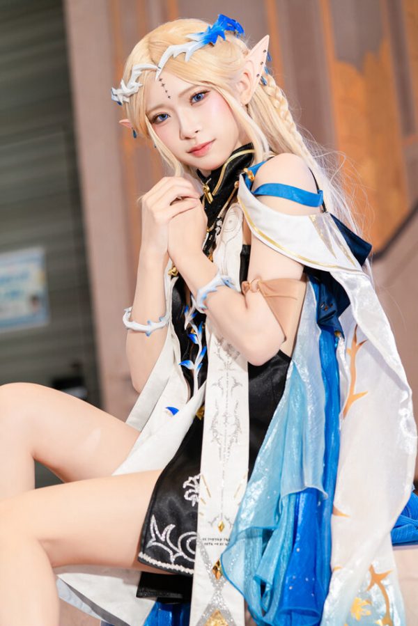 优雅与神秘交织：红羽りお深情演绎《鸣潮》卡提希娅COS