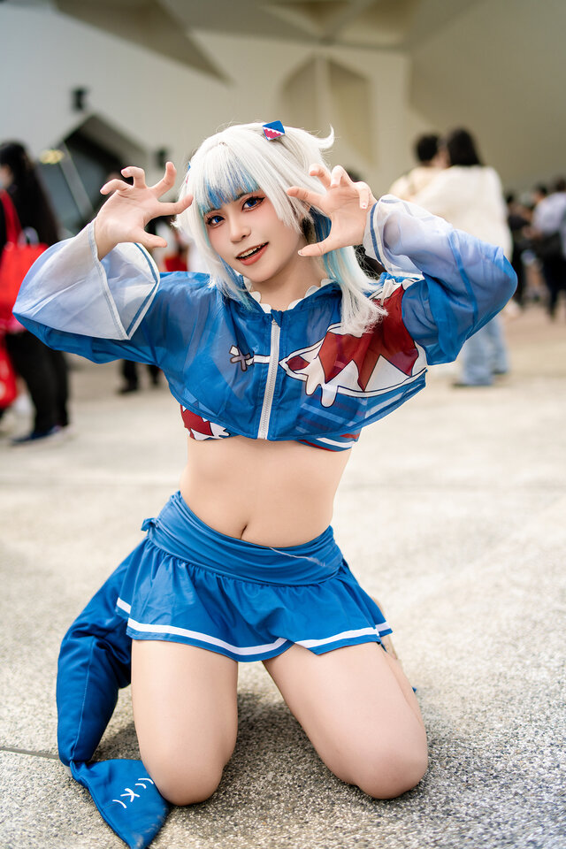 Coser星夢惊艳RF舞台！Hololive鲨鱼娘噶呜·古拉cos被神还原