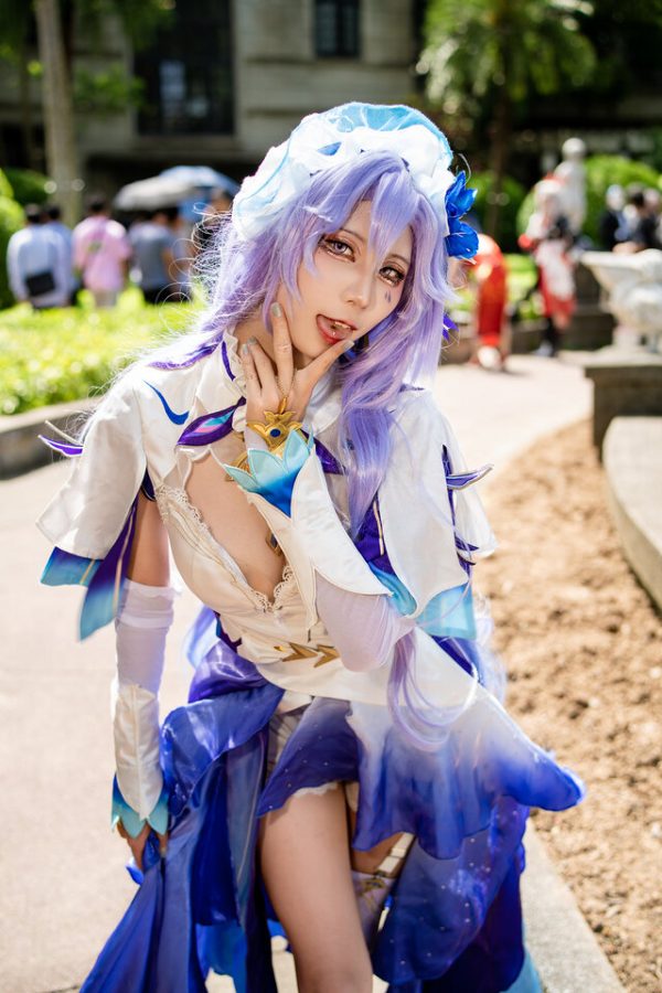 神秘高贵且危险:諸方緒奈完美cos鸣潮坎特蕾拉的致命魅力 神秘高贵且危险:諸方緒奈完美cos鸣潮坎特蕾拉的致命魅力