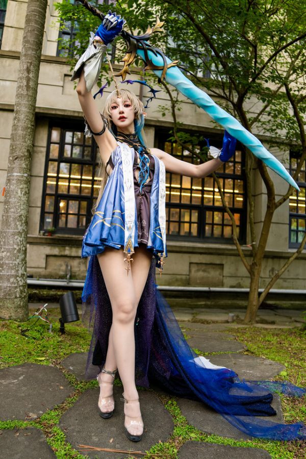 玄子Genko神还原芙露德莉斯cos，高挑身姿震慑台北Acosta！