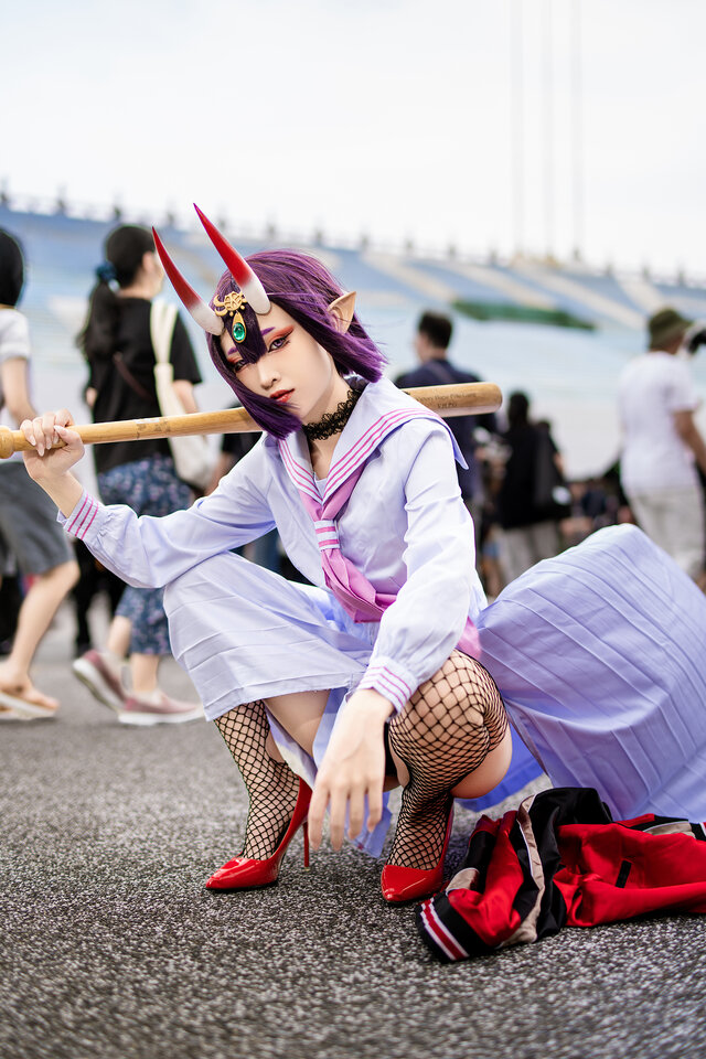 FGO·酒吞童子COS:小楠惊艳演绎水手服与鬼魅的致命诱惑 FGO·酒吞童子COS:小楠惊艳演绎水手服与鬼魅的致命诱惑