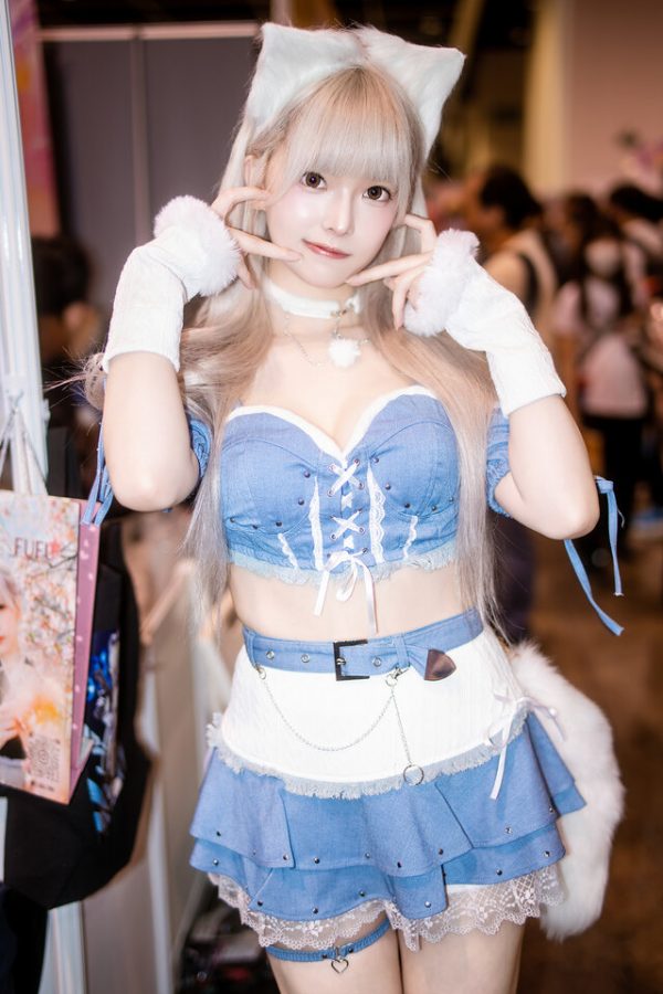 Fufu惊艳亮相2025香港动漫游戏节：偶像与Cosplay完美融合