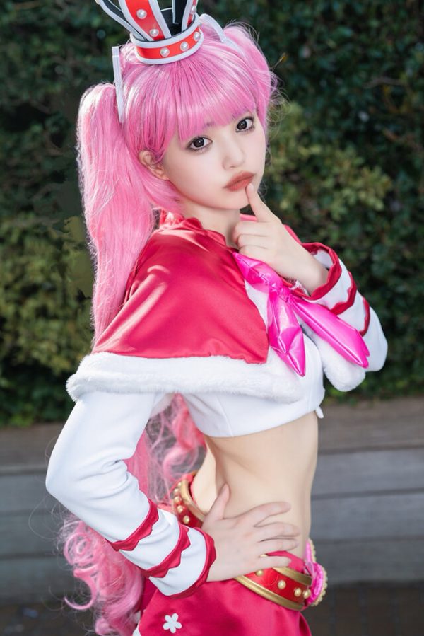 高島江梨奈佩罗娜cos经典造型：池袋Ultra acosta！活动惊艳全场