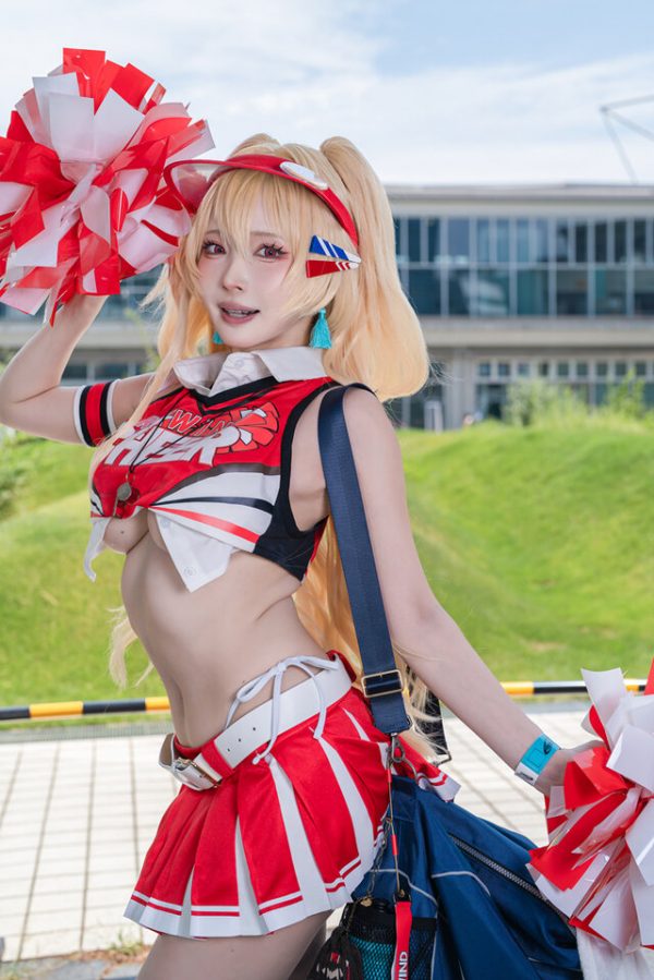 元气冰爽Buff拉满:Sithle妮姬·克雷伊cos引爆Comiket夏日热潮 元气冰爽Buff拉满:Sithle妮姬·克雷伊cos引爆Comiket夏日热潮