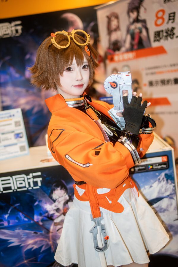ACGHK 2025：猫丸千秋cos让虚拟角色走进现实玩家狂热追捧