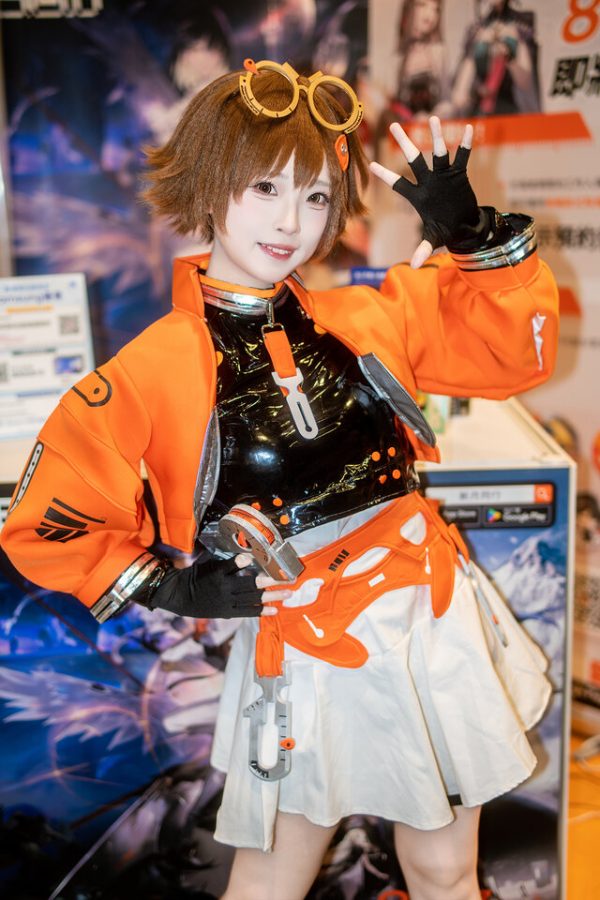 ACGHK 2025：猫丸千秋cos让虚拟角色走进现实玩家狂热追捧