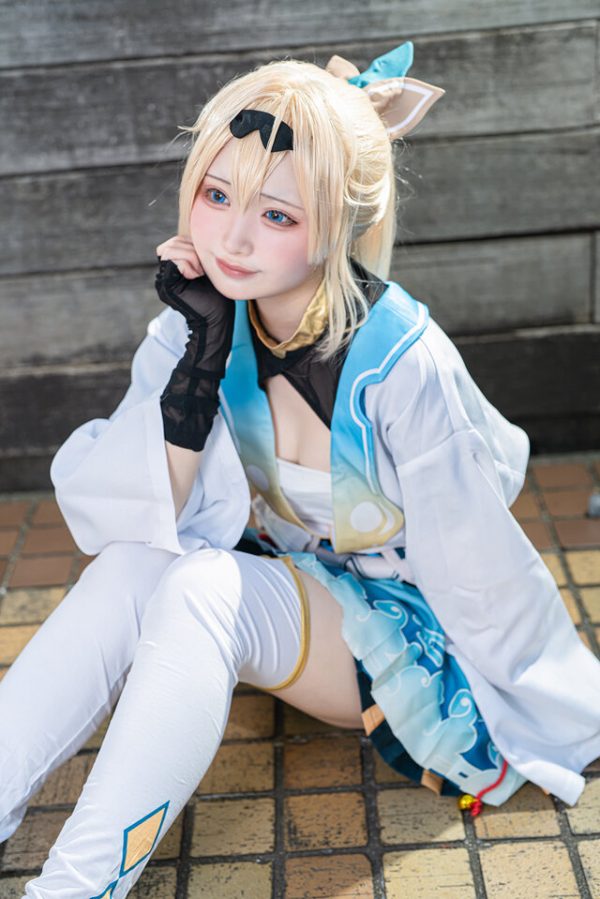 港米拉Tehslu完美风真伊吕波cos，池袋阳光城acosta!热度爆表