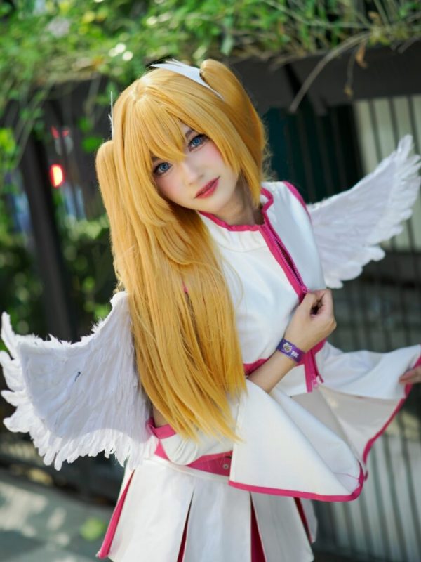 SarinOng天乃莉莉纱COS：甜美自信与角色灵魂的完美结合