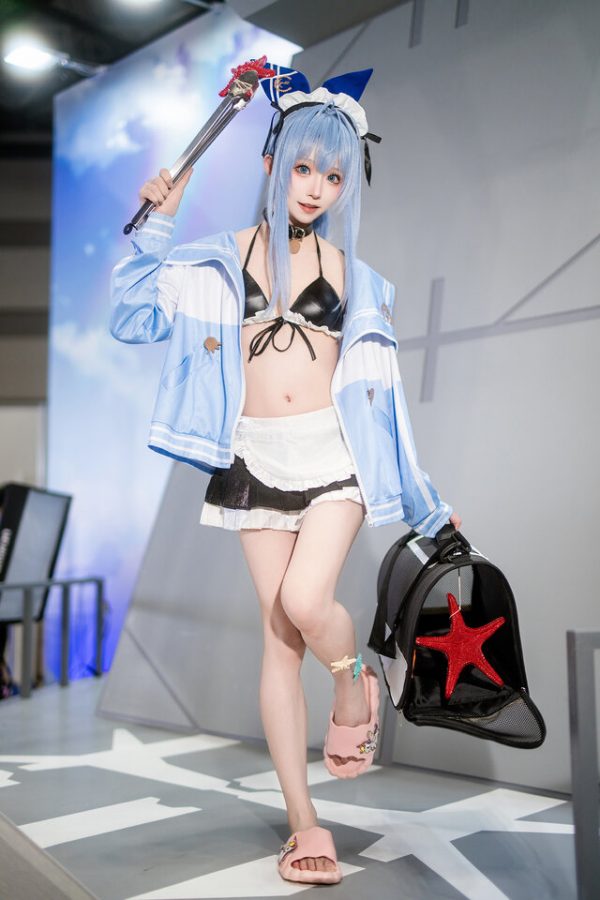 泳装风情与治愈笑容：Kitaro_绮太郎安克COS亮相Comiket106