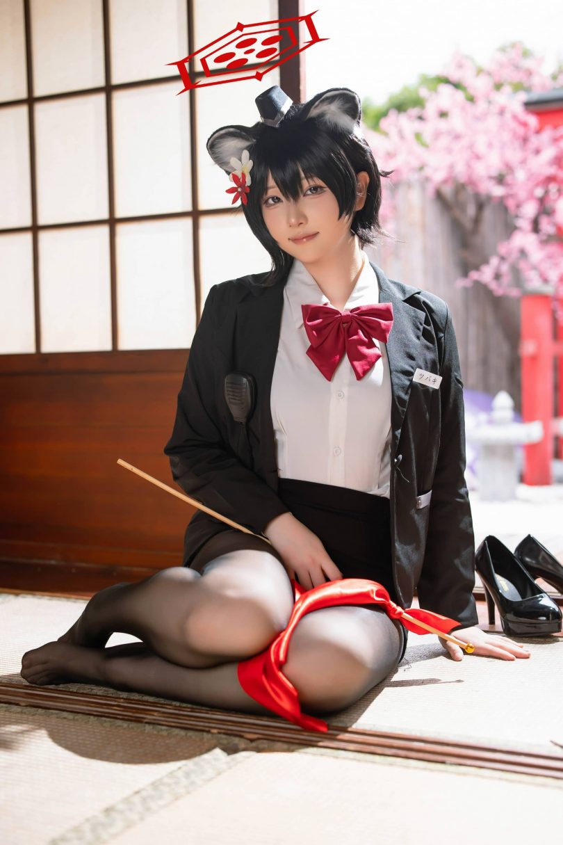 屿鱼YukakoCOS椿|屿鱼Yukako_蔚蓝档案·春日椿cos作品[55P-155MB]