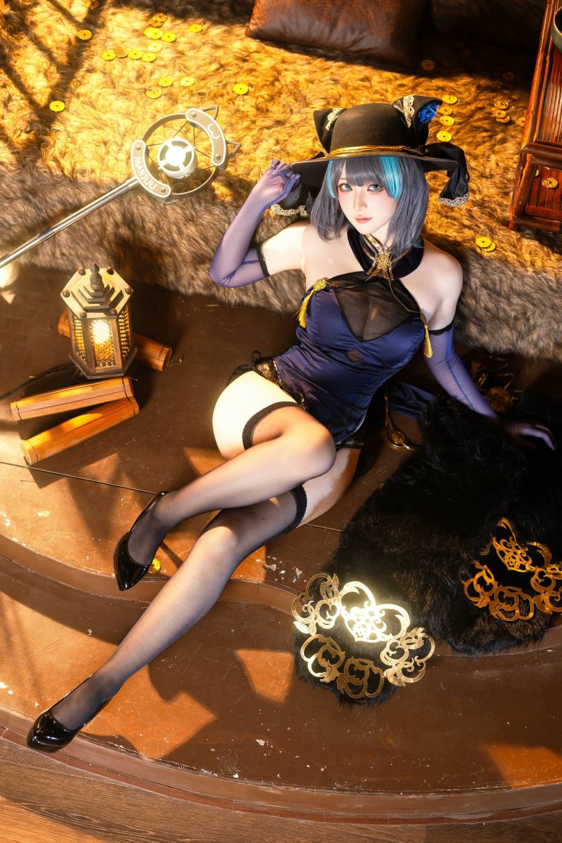 屿鱼YukakoCOS柴郡|屿鱼Yukako_柴郡·金装猫猫cos作品[60P-747MB]