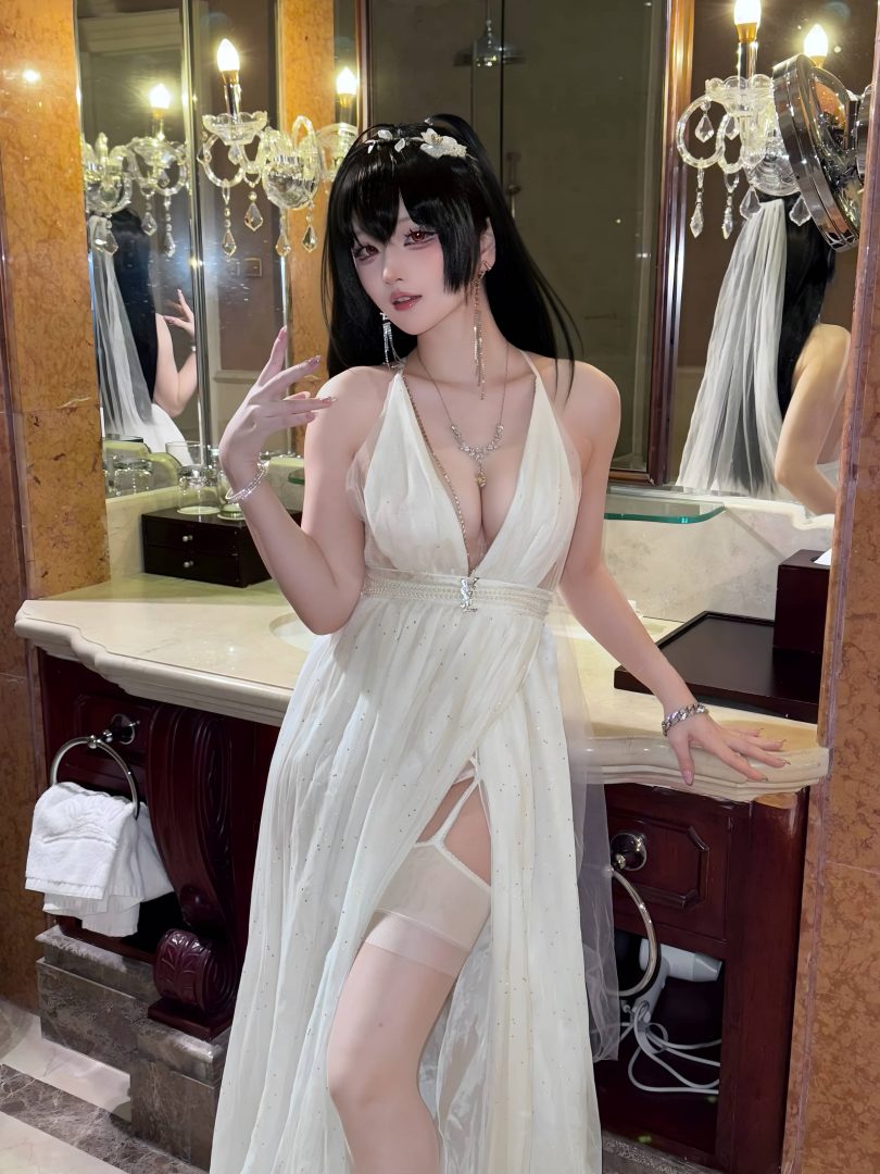 屿鱼YukakoCOS大凤|屿鱼Yukako_碧蓝航线·大凤誓约cos[66P-639MB]