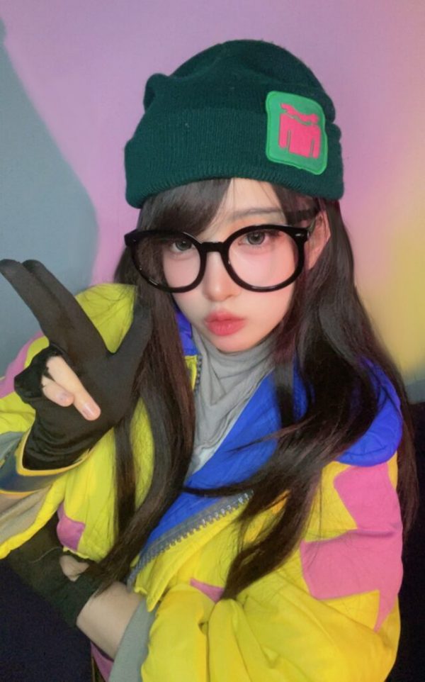 智慧与美丽的融合:KattPhanarin无畏契约恺宙COS令人惊艳 智慧与美丽的融合:KattPhanarin无畏契约恺宙COS令人惊艳