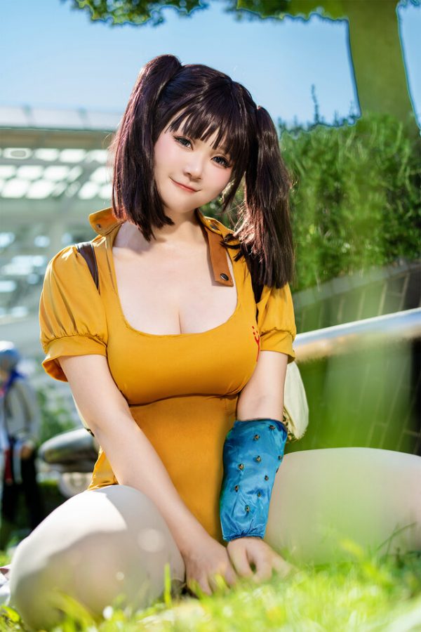 艾琳erin挑战巨人魅力：完美演绎七大罪·黛安COS成全场焦点