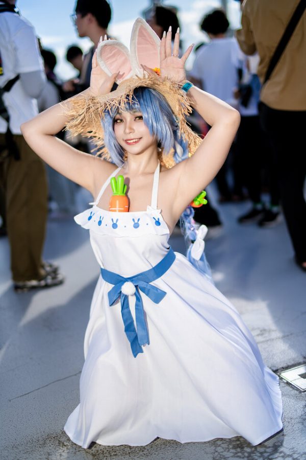 兔田佩克拉COS：Kadolin_Hitomi在Comiket 106化身夏日甜心