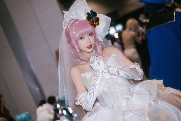 甜心守护者的婚纱梦:穆里MuliCOS重现日奈森亚梦的成熟魅力 甜心守护者的婚纱梦:穆里MuliCOS重现日奈森亚梦的成熟魅力