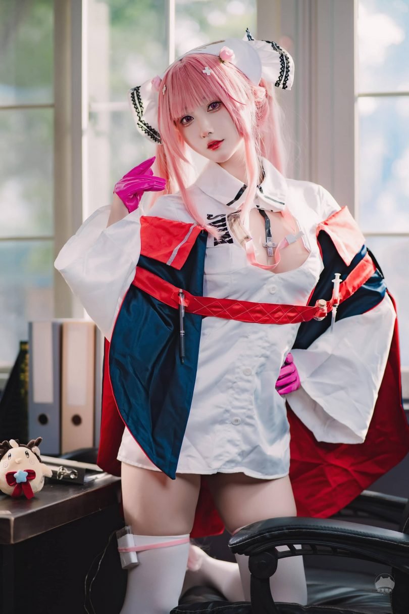 羽生三未COS英仙座|羽生三未_碧蓝航线·英仙座护士cos作品 羽生三未COS英仙座|羽生三未_碧蓝航线·英仙座护士cos作品