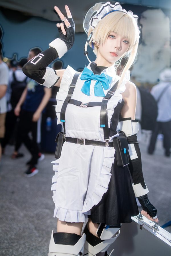 低调特工高调登场!Momihi神级女仆飞鸟马时COS闪耀FF45 低调特工高调登场!Momihi神级女仆飞鸟马时COS闪耀FF45