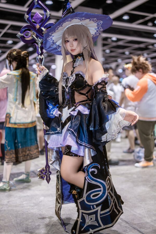 ACGHK 2025:Yiarashi黑塔COS,智商与魅力并存的冷艳演绎 ACGHK 2025:Yiarashi黑塔COS,智商与魅力并存的冷艳演绎