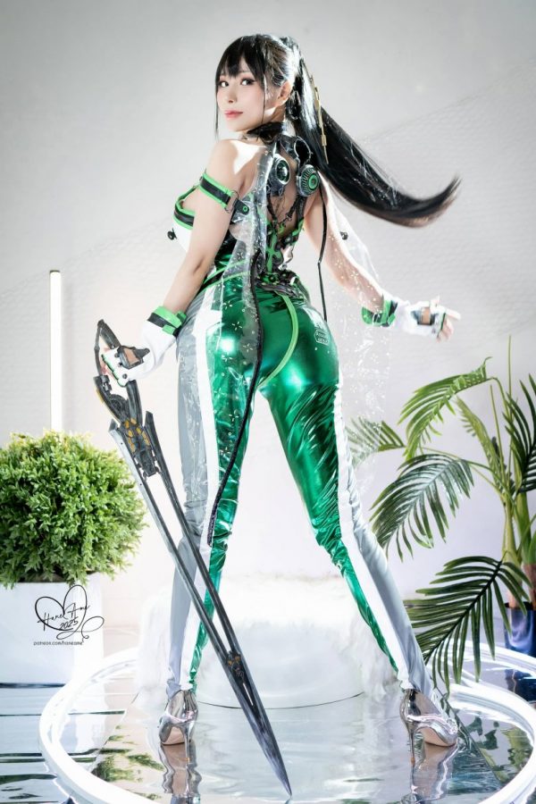 当虚拟照进现实:雨波HaneAme身着伊芙战衣深入剑星诞生之地 当虚拟照进现实:雨波HaneAme身着伊芙战衣深入剑星诞生之地