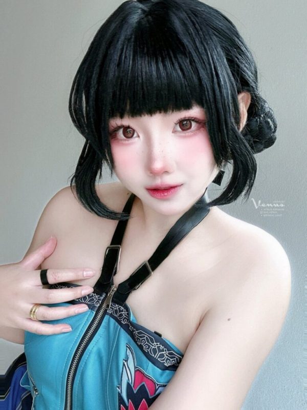 充满反差的舞台女王:Venus佐依COS完美展现猎魔女团的魔力 充满反差的舞台女王:Venus佐依COS完美展现猎魔女团的魔力