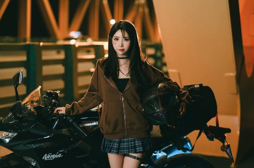 面饼仙儿COS月牙儿|面饼仙儿_鬼刀·月牙儿cos作品[16P-247MB]