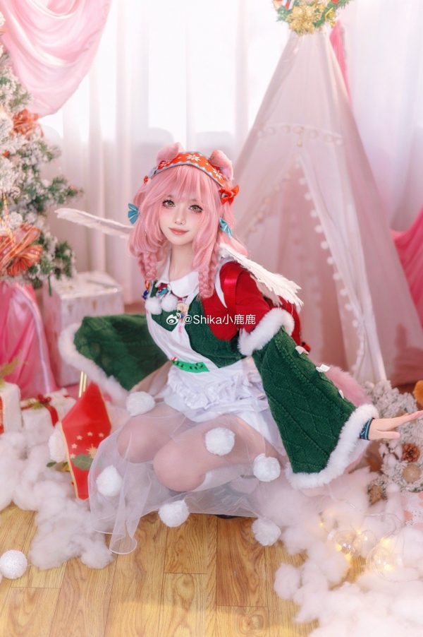 Shika小鹿鹿澄闪COS|圣诞奇迹降临的温柔守护明日方舟治愈系角色