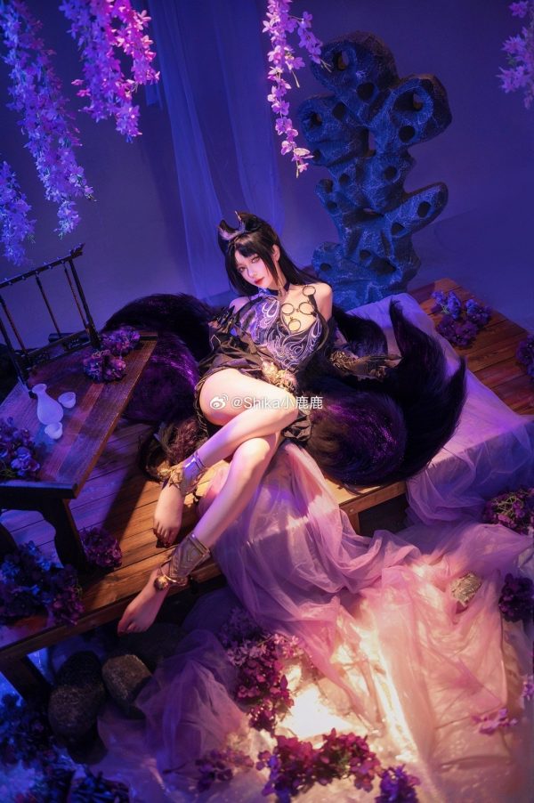 Shika小鹿鹿玉玲珑COS:东方妖狐的优雅与危险如何被完美具象 Shika小鹿鹿玉玲珑COS:东方妖狐的优雅与危险如何被完美具象