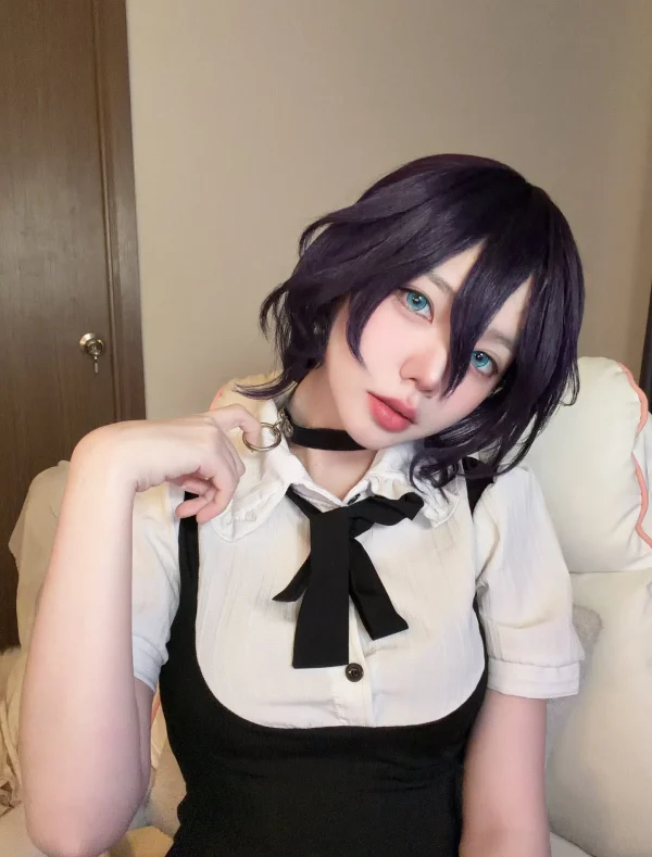 Remind化身《链锯人》蕾塞，圣诞夜带来炸弹级COS震撼回归