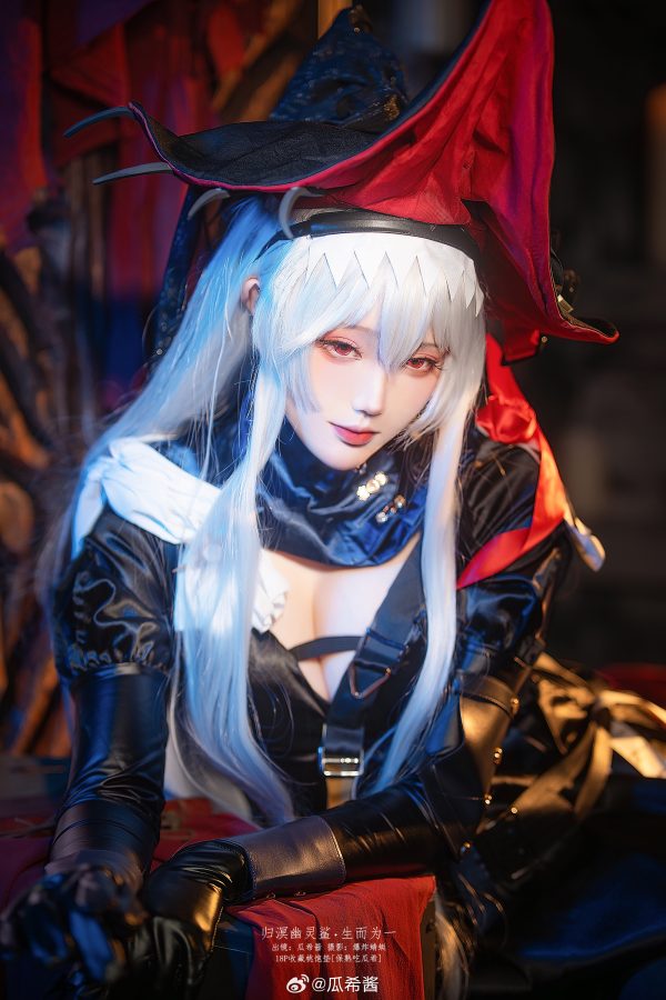 瓜希酱归溟幽灵鲨COS:演绎明日方舟深海猎杀者的冷艳与危险 瓜希酱归溟幽灵鲨COS:演绎明日方舟深海猎杀者的冷艳与危险