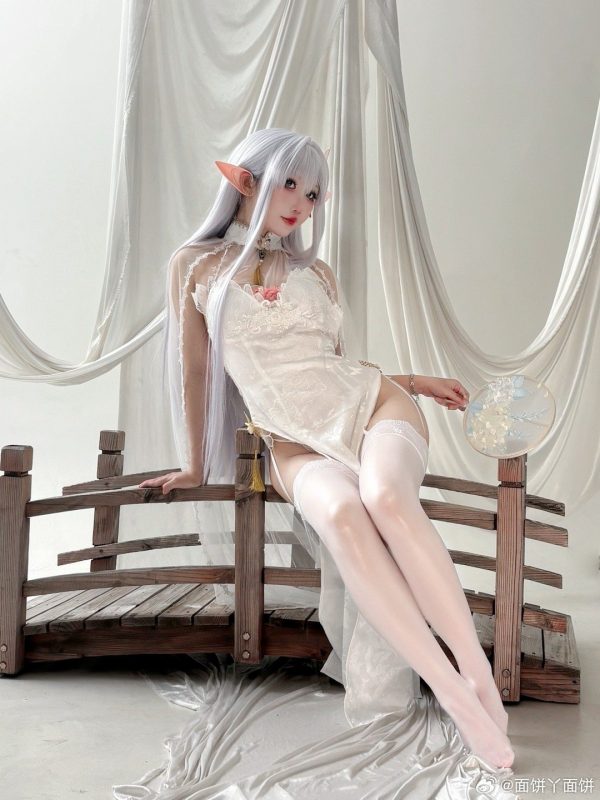 旗袍版面饼仙儿COS赏析：阿尔比恩高贵冷艳与优雅的完美融合