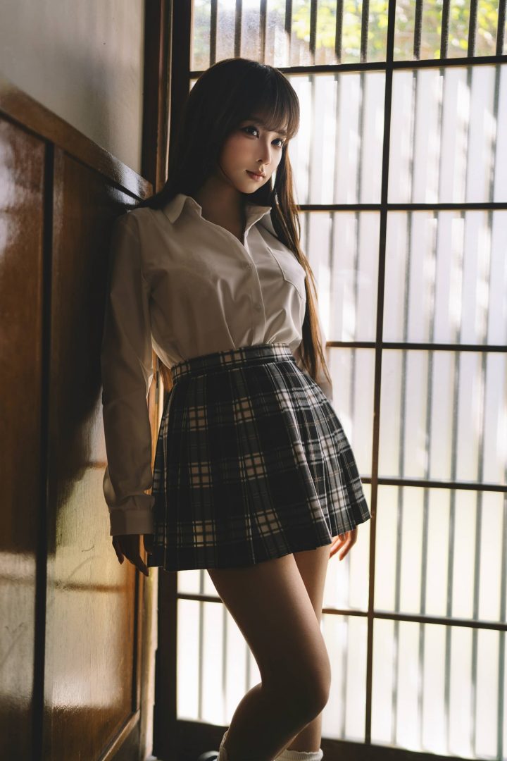 蠢沫沫JK女孩COS|如何演绎邻家少女清纯与微性感的边界美学 蠢沫沫JK女孩COS|如何演绎邻家少女清纯与微性感的边界美学