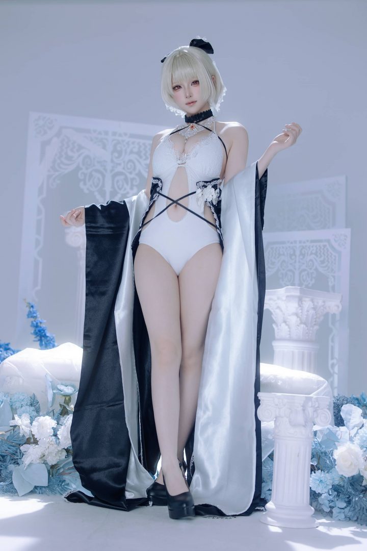 屿鱼Yukako礼服版可畏COS｜演绎冷感美人如何拿捏优雅与性感