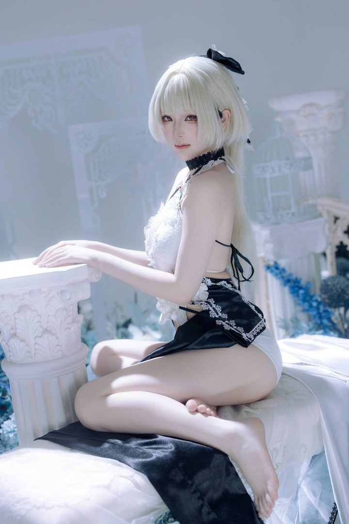 屿鱼Yukako礼服版可畏COS｜演绎冷感美人如何拿捏优雅与性感