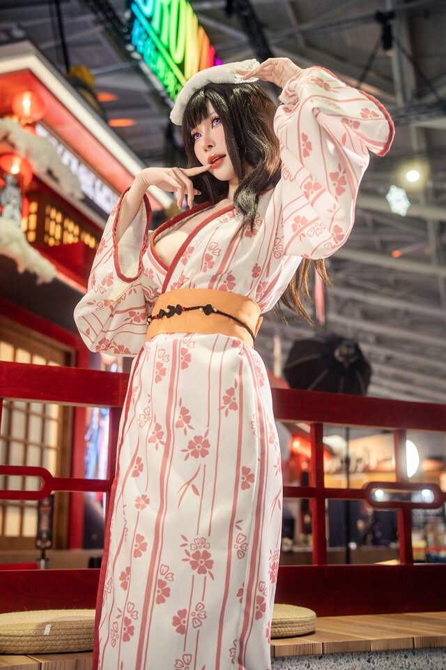 温泉修行者班塔纳COS赏析：餓小璇miu台北电玩展亮眼登场