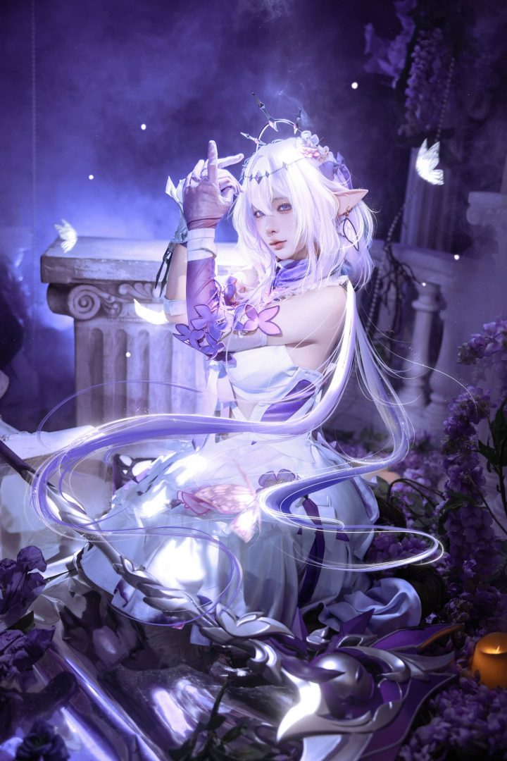 蠢沫沫遐蝶COS有多惊艳？梦幻蝶影与优雅气场的完美融合解析