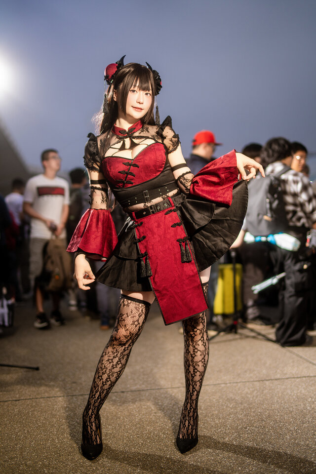 夜色中的华丽交响：FF46现场Grace kaori新中式暗黑美学COS